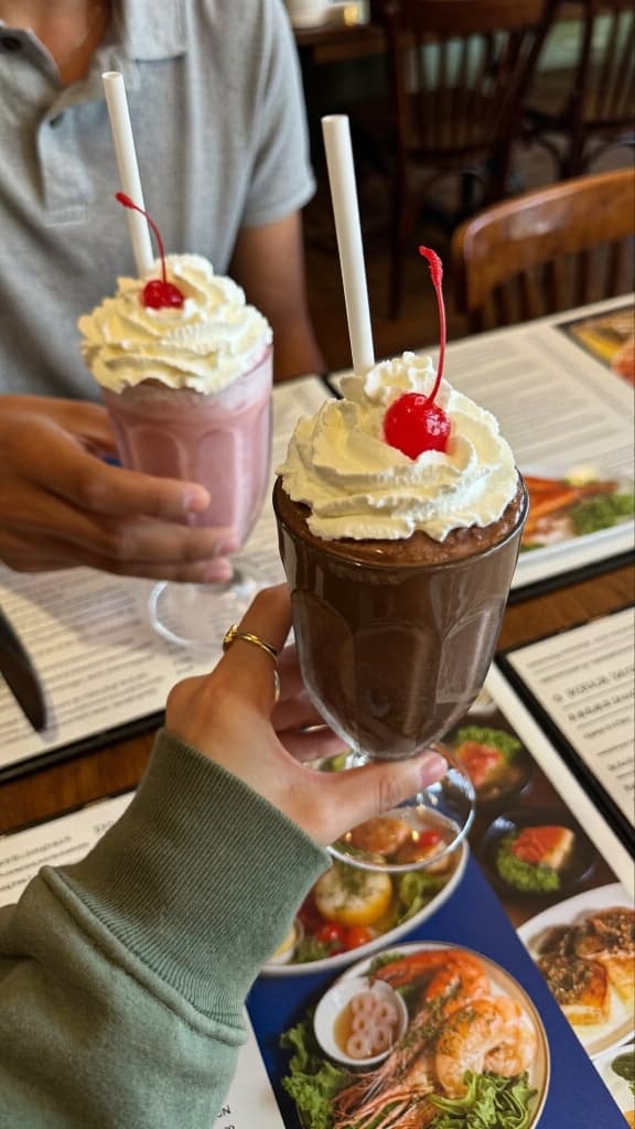 Milkshakes Date